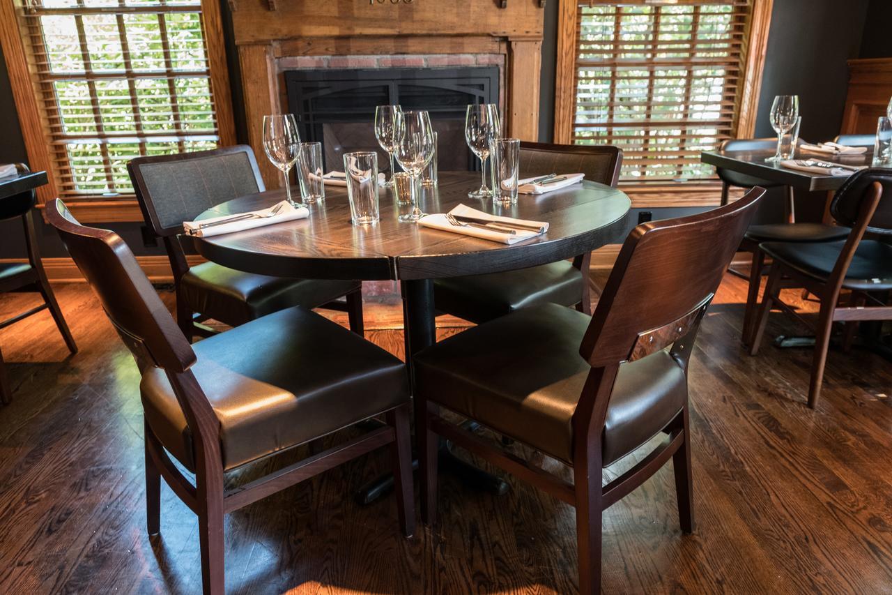 Brick Street Inn Zionsville 외부 사진