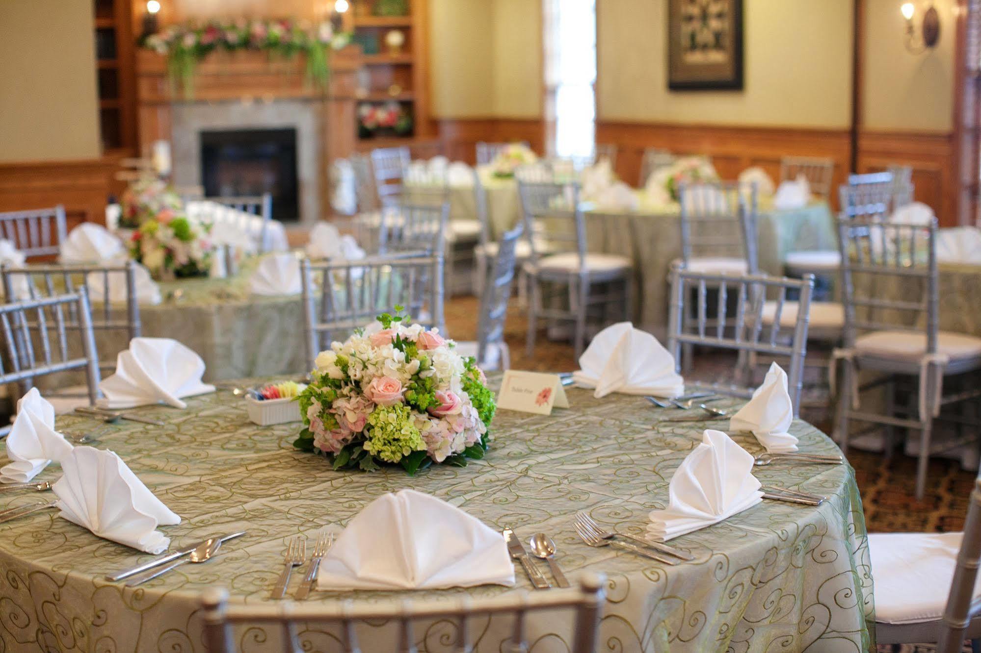 Brick Street Inn Zionsville 외부 사진